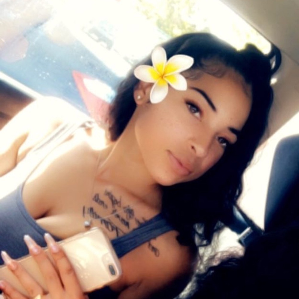 Meet your Posher, Kaelauni